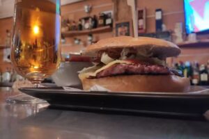 Pub Bufón Hamburguesería