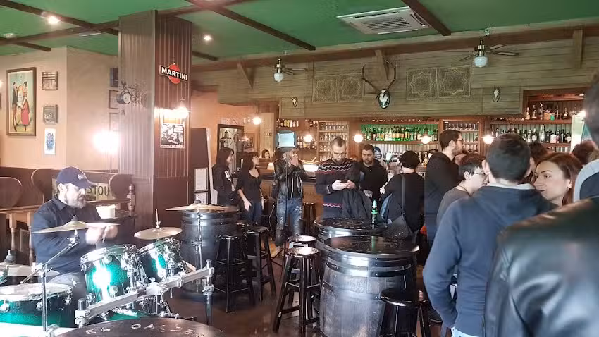 Pub El Caldero De Dagda