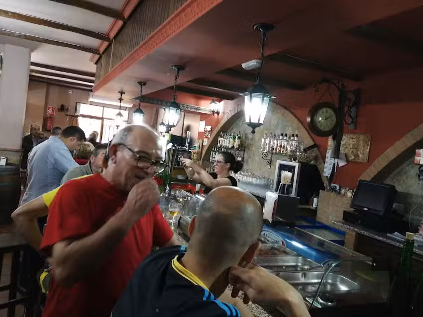 PUB KIKI