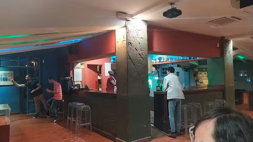 Pub La Fontana &ndash; C&aacute;ceres