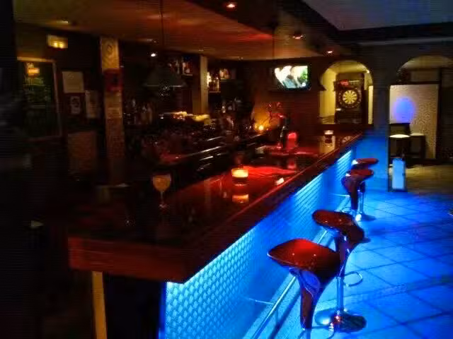 Pub Nits