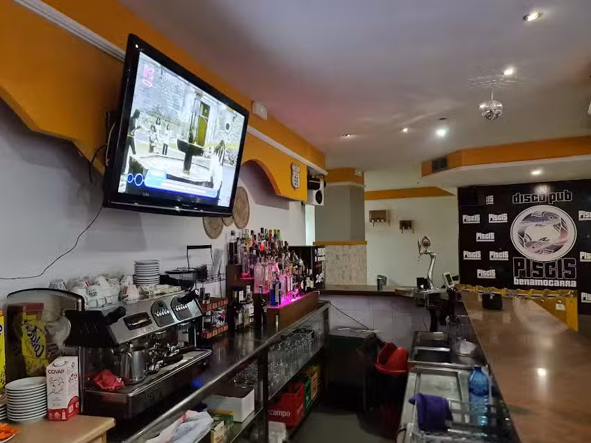 Pub Piscis Benamocarra