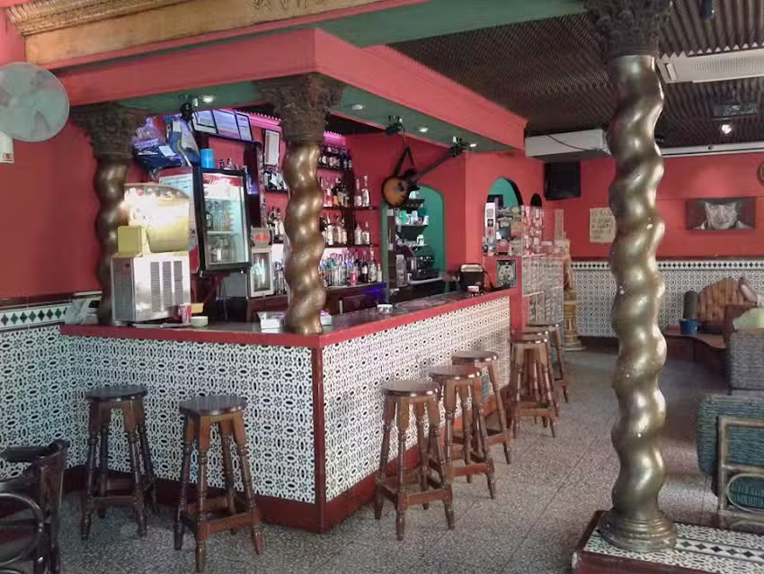 PUB QUATRE ESTACIONS