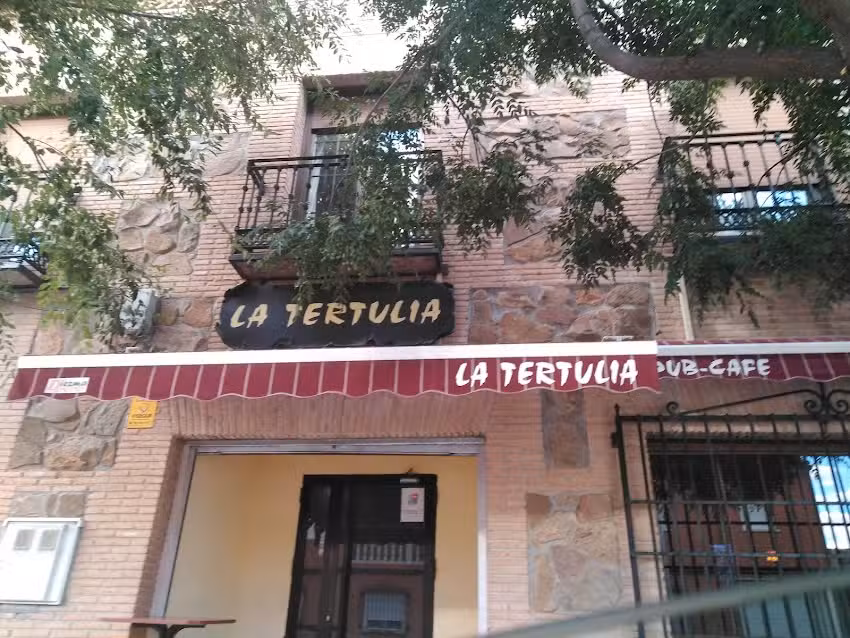 Pub restaurante La Tertulia