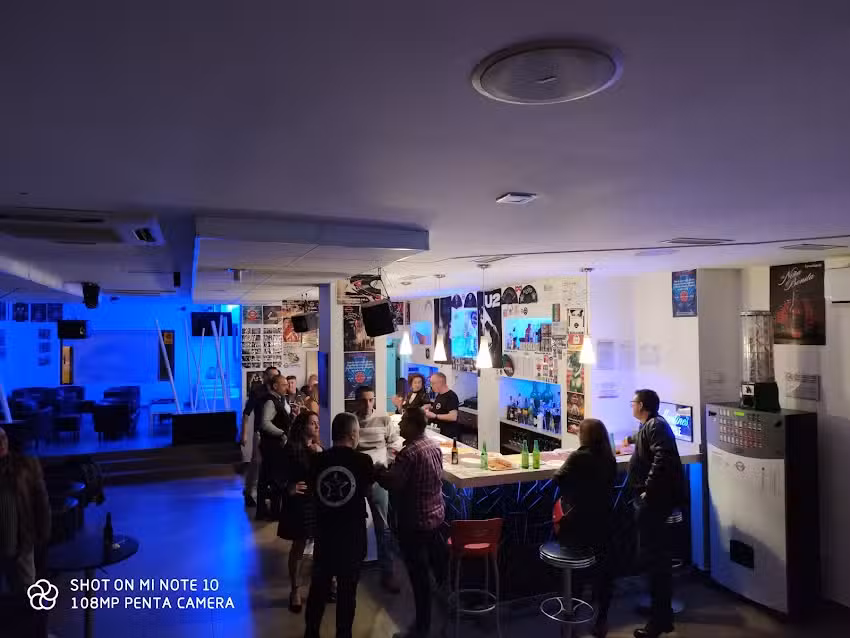 Pub Underground music & drinks