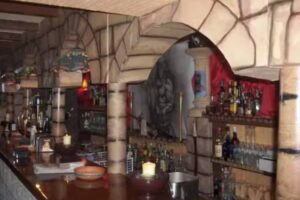 Pub Vinoteca Califas