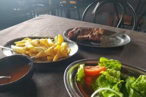 Pulper&iacute;a-Parrillada O Caseto