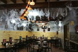 Punto de Encuentro Bar Cafeter&iacute;a