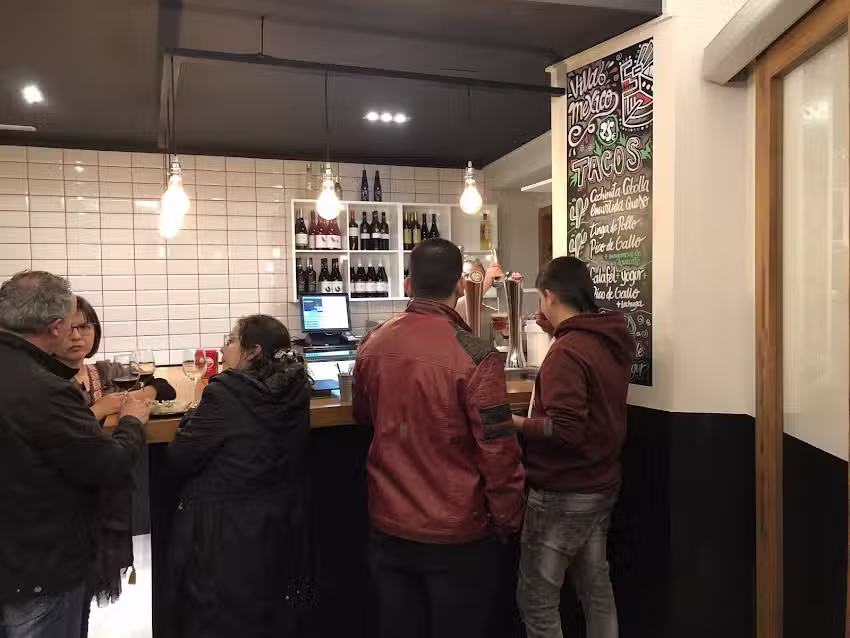 QOQORO Street Food Bar