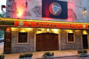 Quinn&rsquo;s Aluche