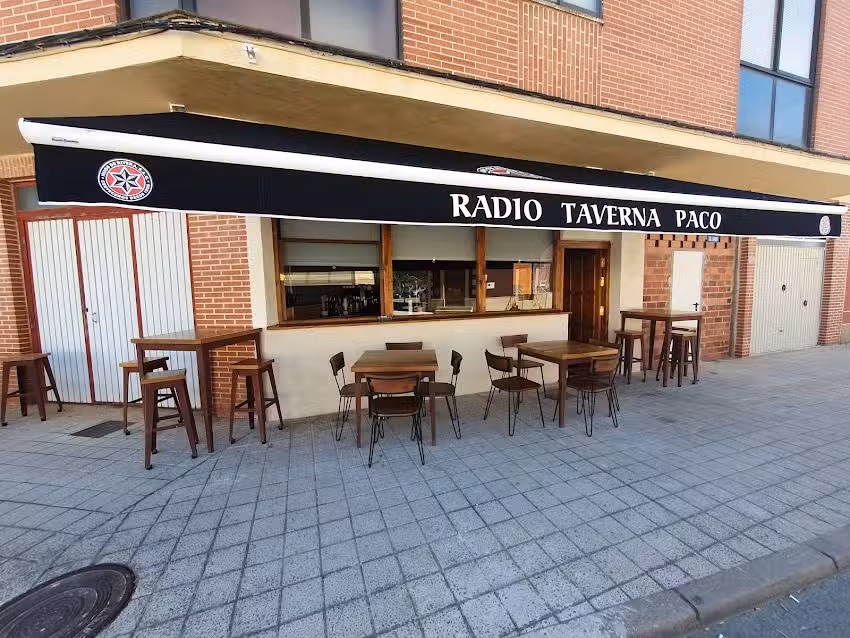 Radio Taverna Paco