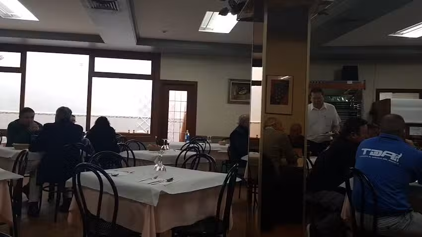 Ram&oacute;n Restaurant