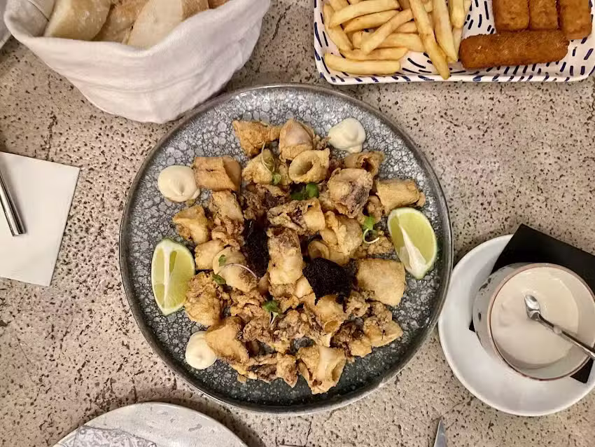 Rel&iacute;o Bar