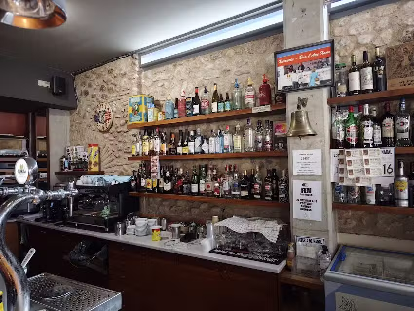 Restaurant Bar La S&iacute;nia &ndash; Cafeteria