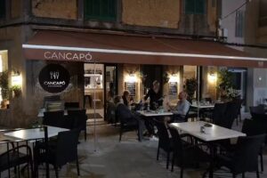 Restaurant Can Cap&oacute;