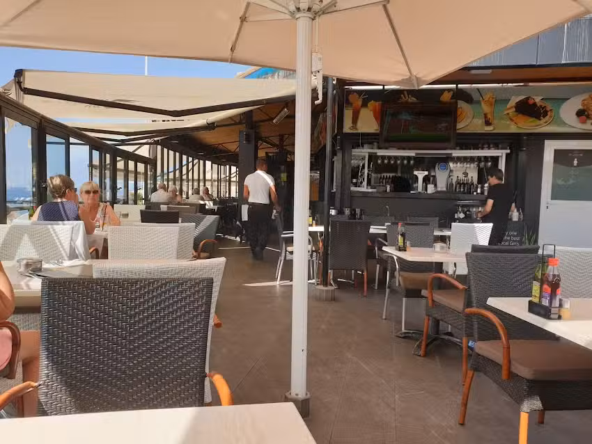 Restaurant & Cocktail Bar El Gran Sol