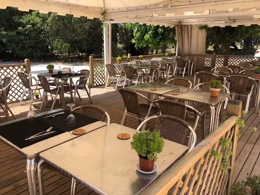 Restaurant F&eacute;nix Ol&eacute;rdola en Sant Pere Molanta