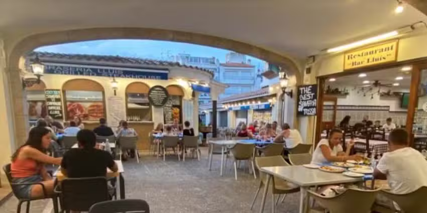 Restaurant Pizzer&iacute;a Bar Llu&iacute;s