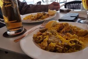 Restaurante|Arrocer&iacute;a El Hogar &ndash; Eat & Drink