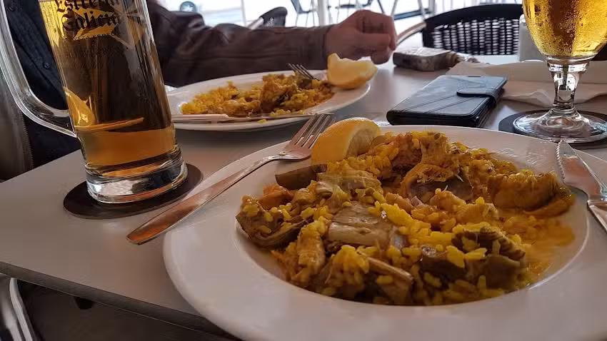 Restaurante|Arrocer&iacute;a El Hogar &ndash; Eat & Drink