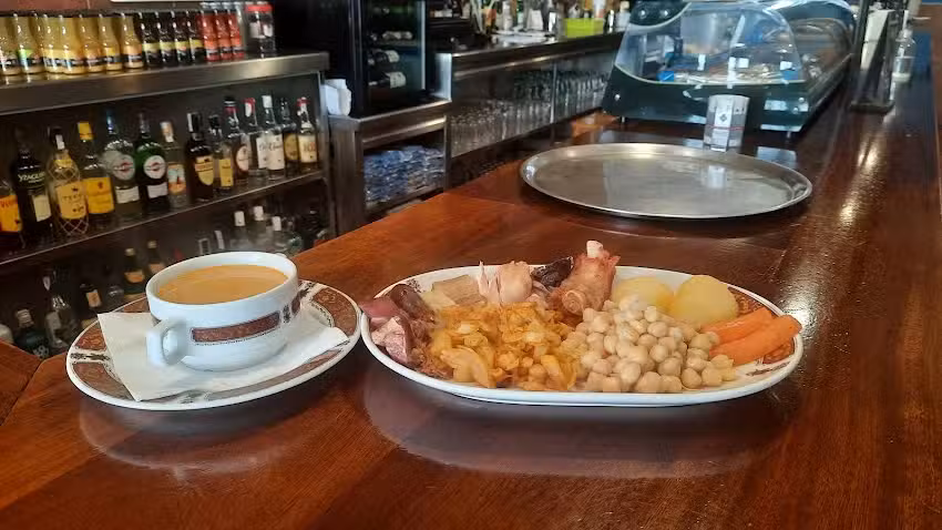 Restaurante Bar Andaluz.