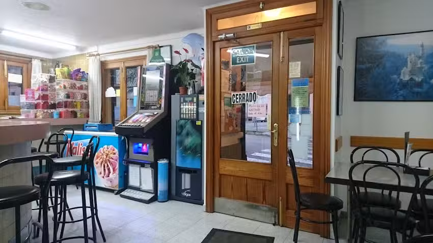 Restaurante &ndash; Bar de Tapas Cifre