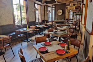 Restaurante Caf&eacute; El Comercial Ja&eacute;n