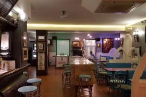 Restaurante Cafetería Al Karika