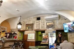 Restaurante / cafeter&iacute;a Arcos