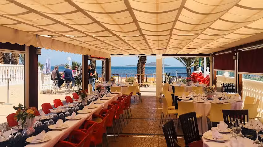 Restaurante /cafeteria La Playa