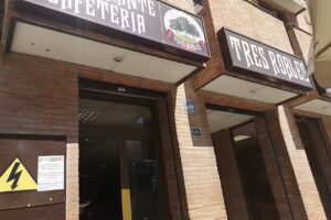 Restaurante Cafeteria Tres Robles