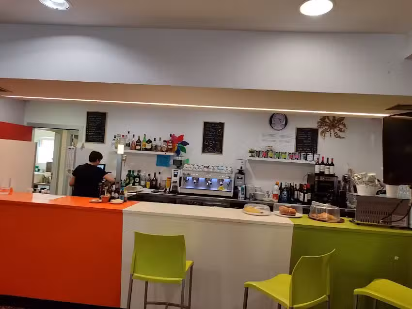 Restaurante club jubilados olibet