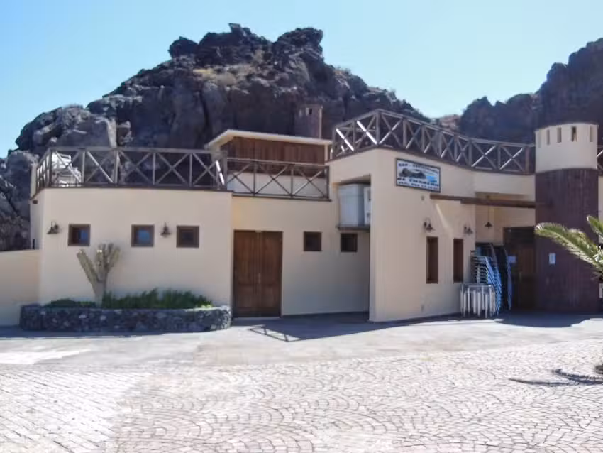 Restaurante El Charc&oacute;n