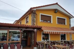 Restaurante El Cruce de Goz&oacute;n