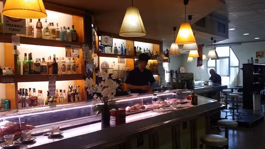 Restaurante El Faro- parrillada de carne y pescado, Carne a la brasa, Men&uacute; diario en balaguer