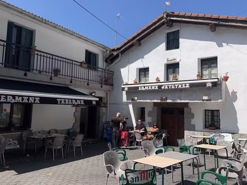 Restaurante Erma&ntilde;a