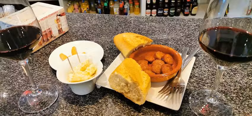 Restaurante Fijo&acute;s bar