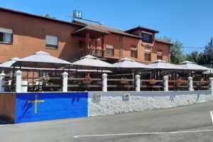 Restaurante &ndash; Hotel el puente de la Chalana