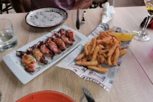 Restaurante La Bah&iacute;a &ndash; Cocina gallega y raciones caseras en Parquesol