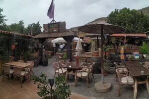 Restaurante La Caba&ntilde;ita Park