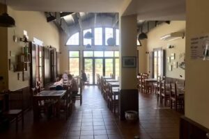 Restaurante La Estaci&oacute;n &ndash; Carnes a la Brasa y Arroces