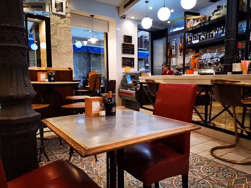 Restaurante La Maestra