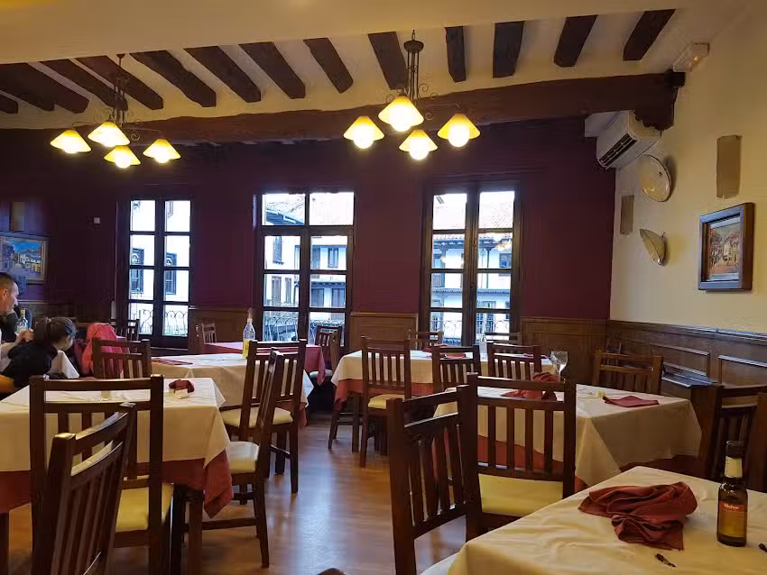 Restaurante La Taberna