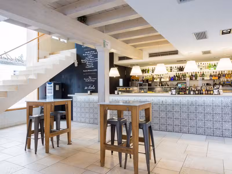 RESTAURANTE LOS CLAVELES