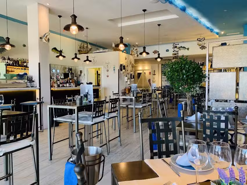 Restaurante Marisquer&iacute;a Omar y Tierra