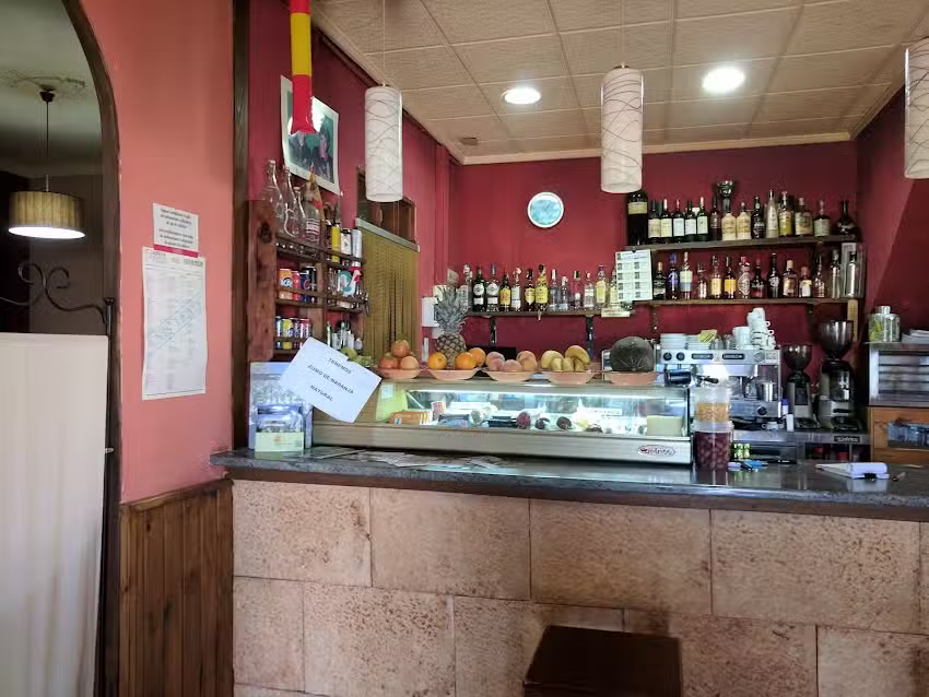RESTAURANTE MES&Oacute;N LA MAS&Iacute;A.