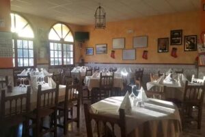 Restaurante Mes&oacute;n Los Arcos