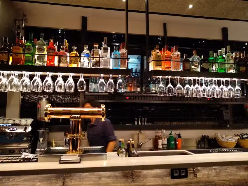 Restaurante Quillo Bar | Tapas, Rumba y Flamenco | Bar de tapas en el Born