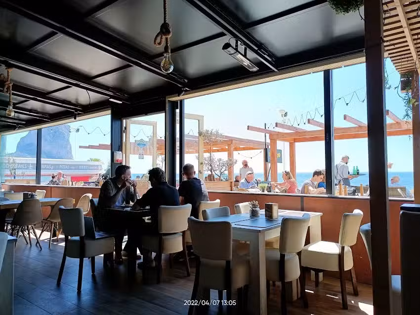 Restaurante Tango Playa Arenal