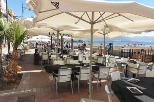 Restaurante Taper&iacute;a La Perra Chica